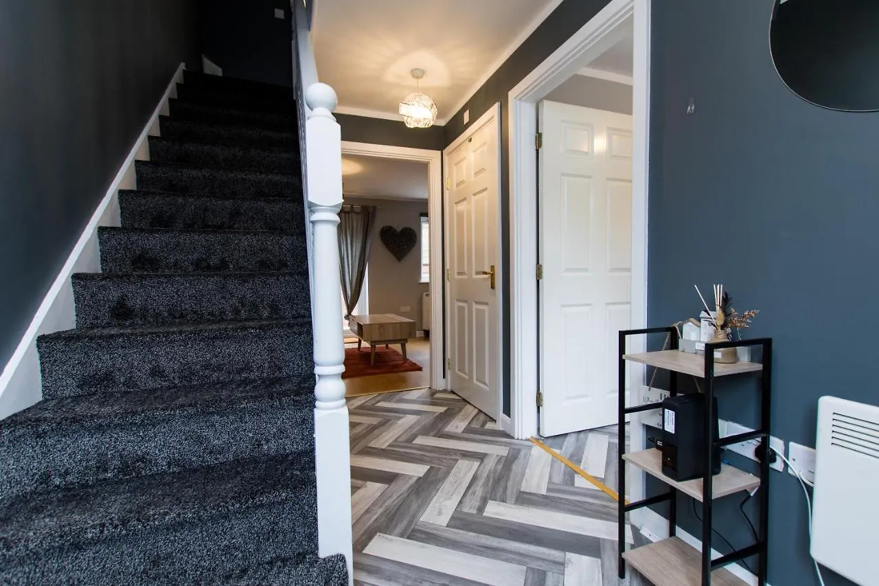 Apartamento Newly Renovated Modern House With Free Parking Nottingham 0*,