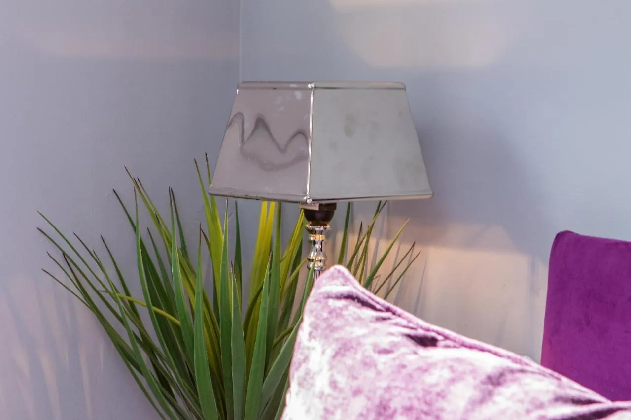 Apartamento Newly Renovated Modern House With Free Parking Nottingham Reino Unido